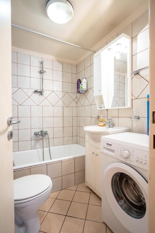 Victoria Train Station 1 Bedroom 5 Pers Athén Kültér fotó
